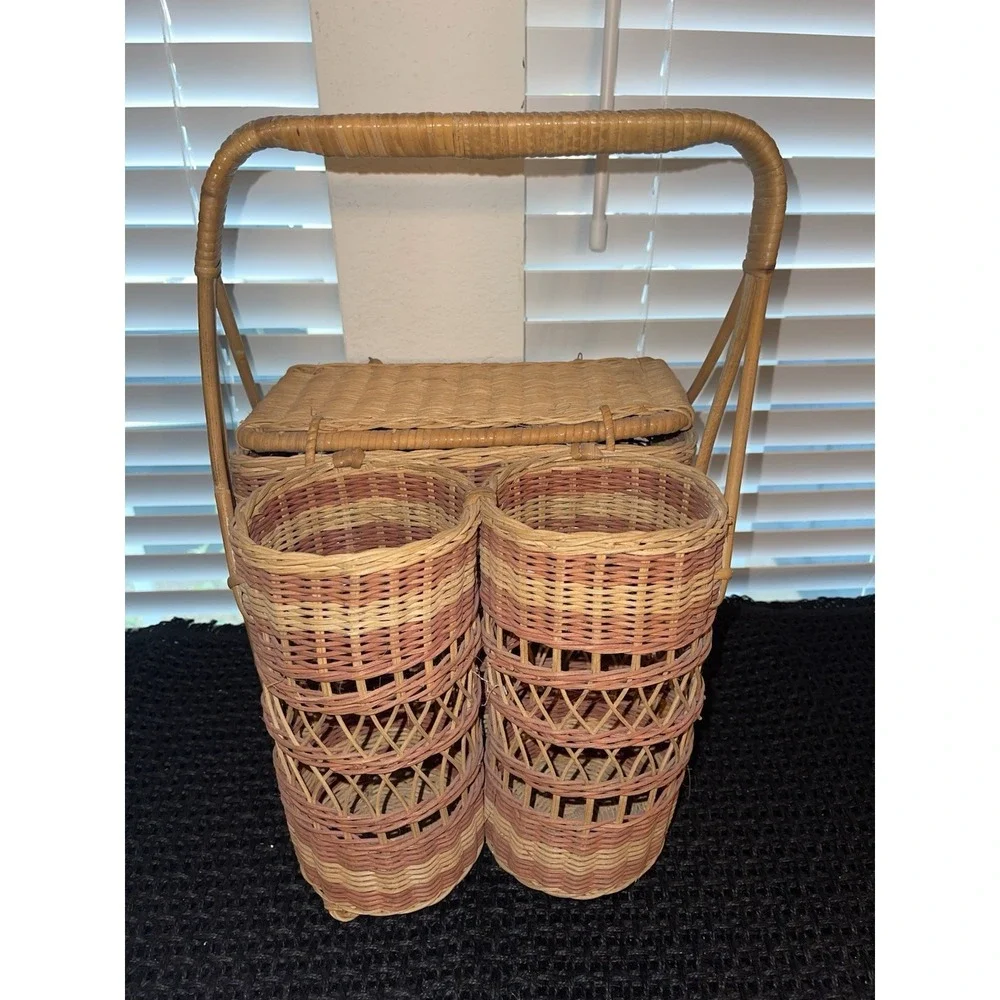 Vintage MCM Wicker Woven Picnic Basket 2 Wine Bottle‎ Holder Handle & Lid W/Red
